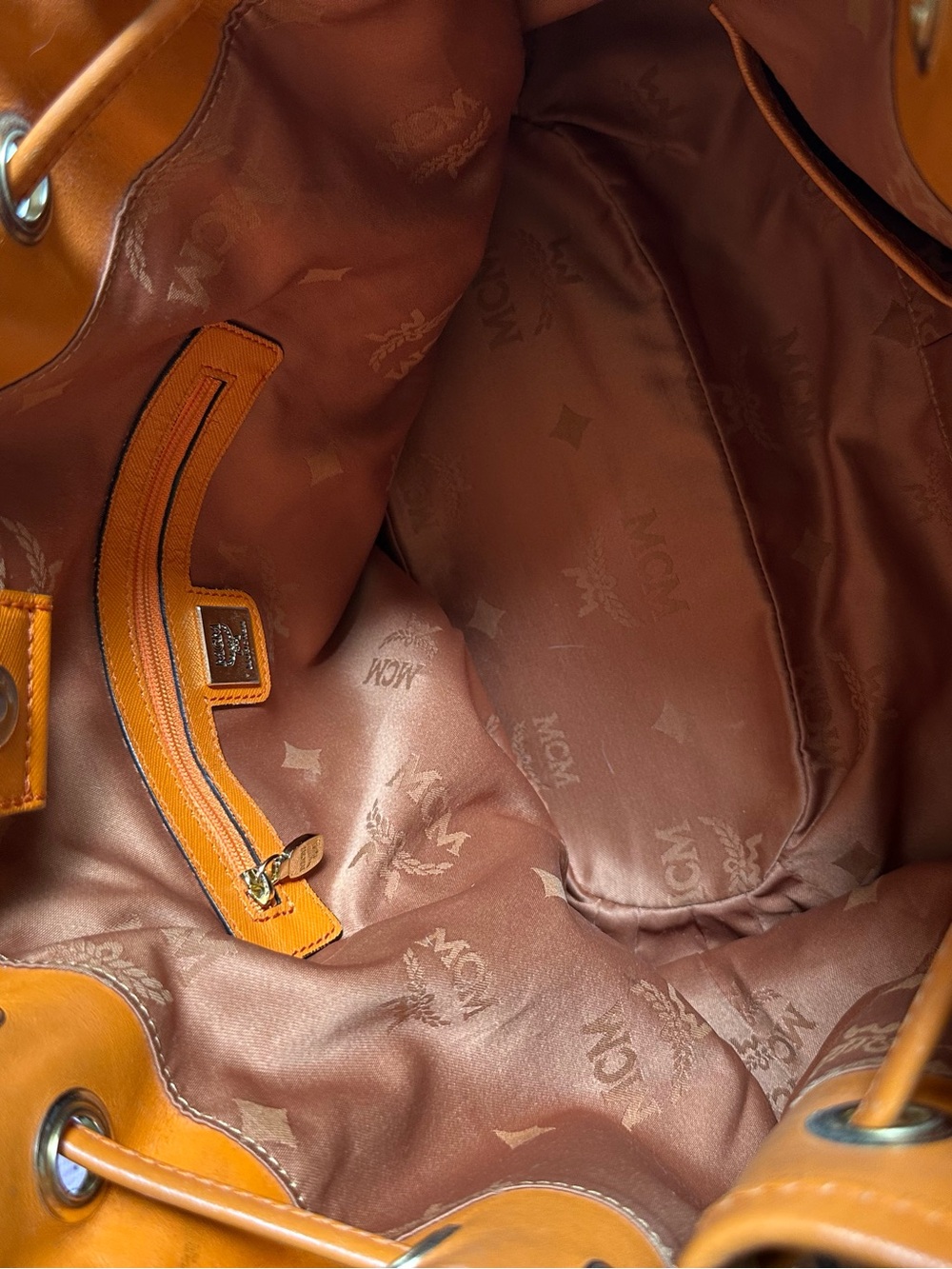 MCM Cognac Visetos Drawstring Bucket Shoulder Bag with Gold Hardware - Picture 4 of 4